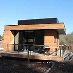 Wild Cube Semesterbostad *