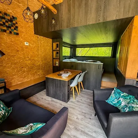Сasa de vacaciones Wild Cube *