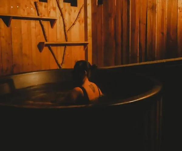 Wild Cube 別荘 デュルビュイ